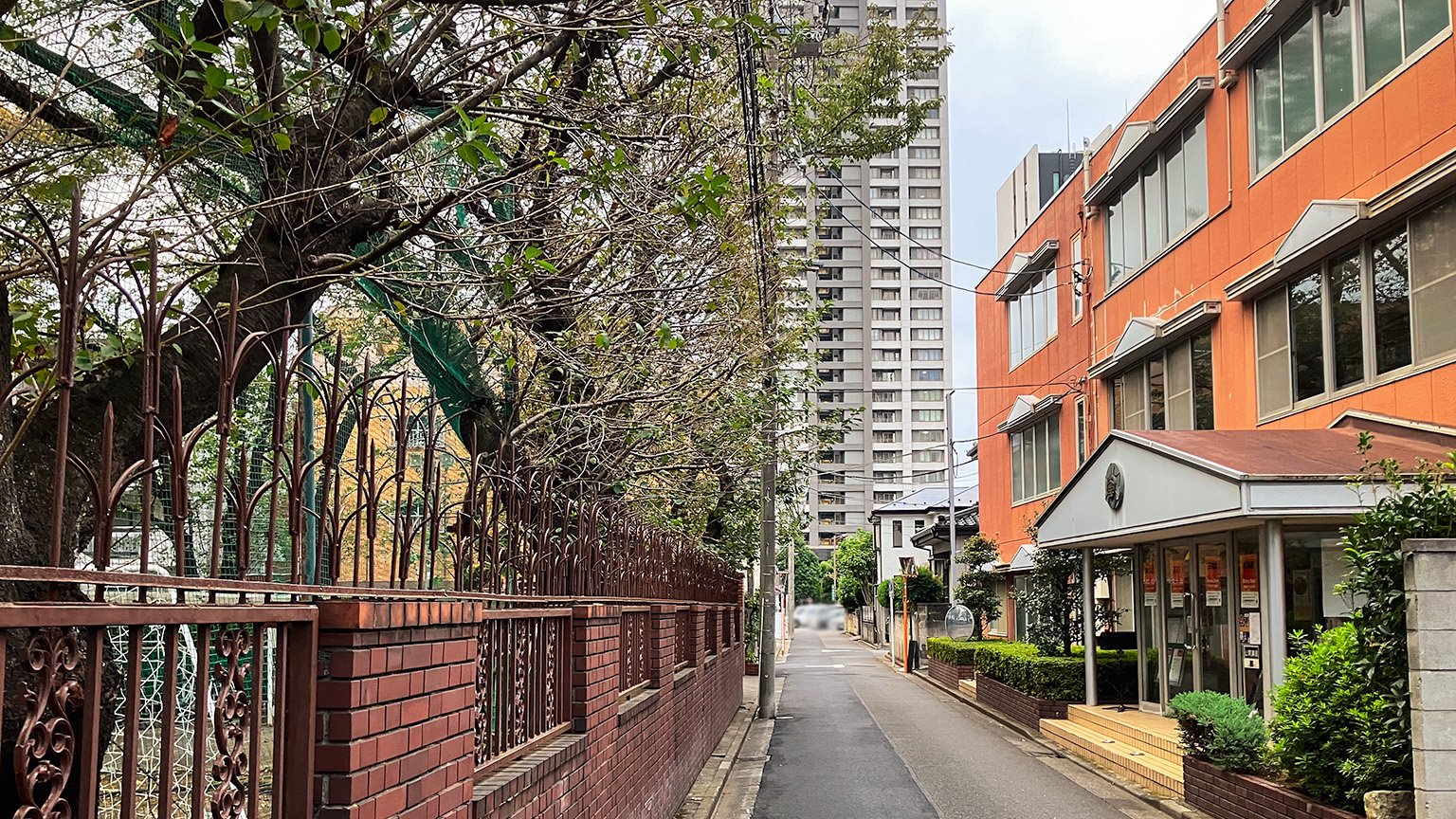 大宮駅とさいたま新都心駅の間の写真