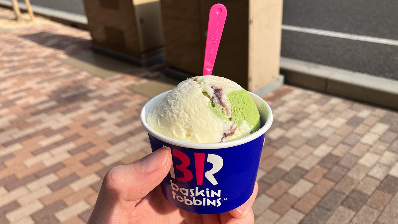 サーティワンアイスクリームのハイカラ抹茶あんみつの写真