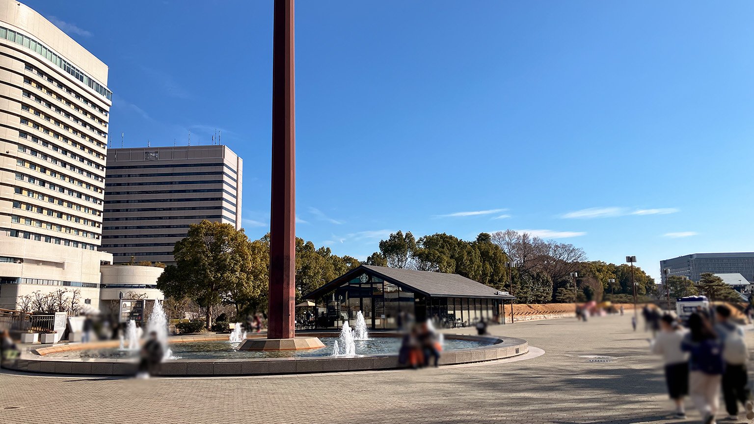 大阪城公園北側の噴水広場の写真