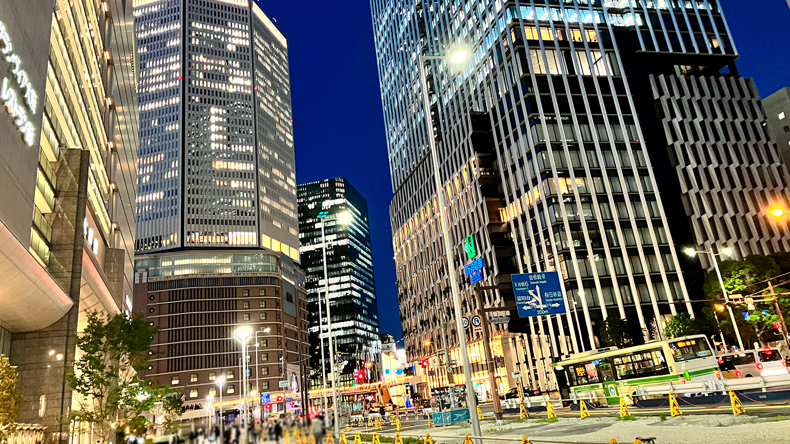 大阪駅前の写真