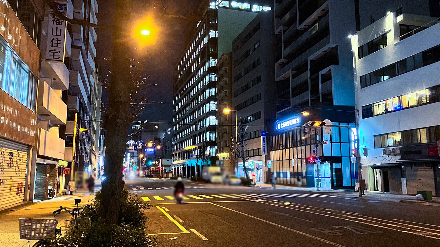 天神橋筋の扇町交差点の南側の写真
