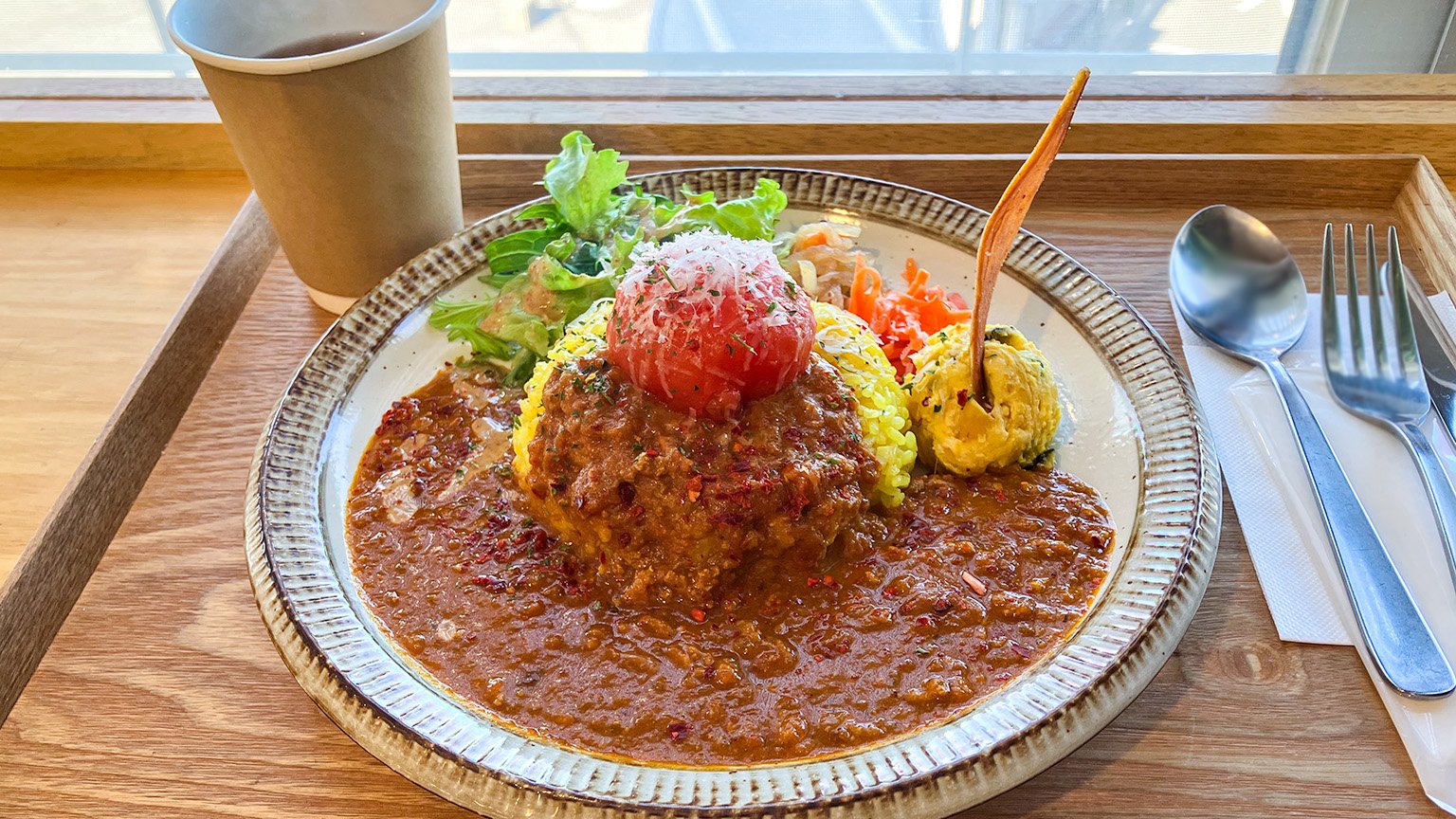 MINATO cafe の溶岩原カレーの写真