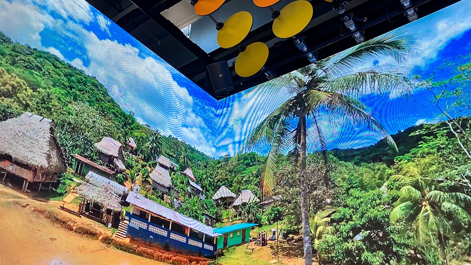 大阪・関西万博のコモンズC館の写真