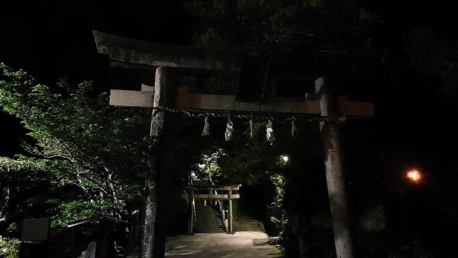 玉作湯神社の写真
