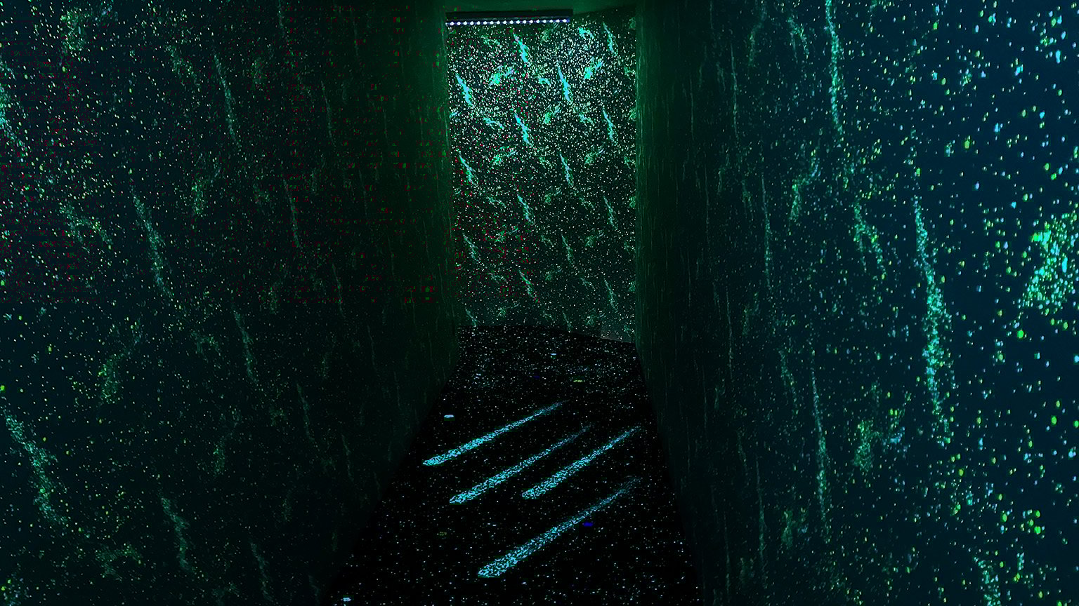 別府タワーの展望台内の写真