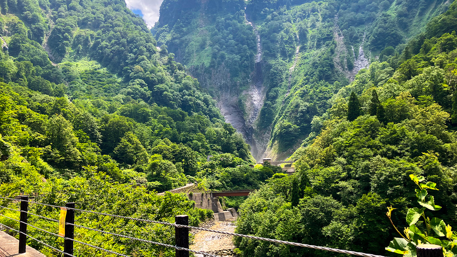 称名滝へ向かう道中の写真