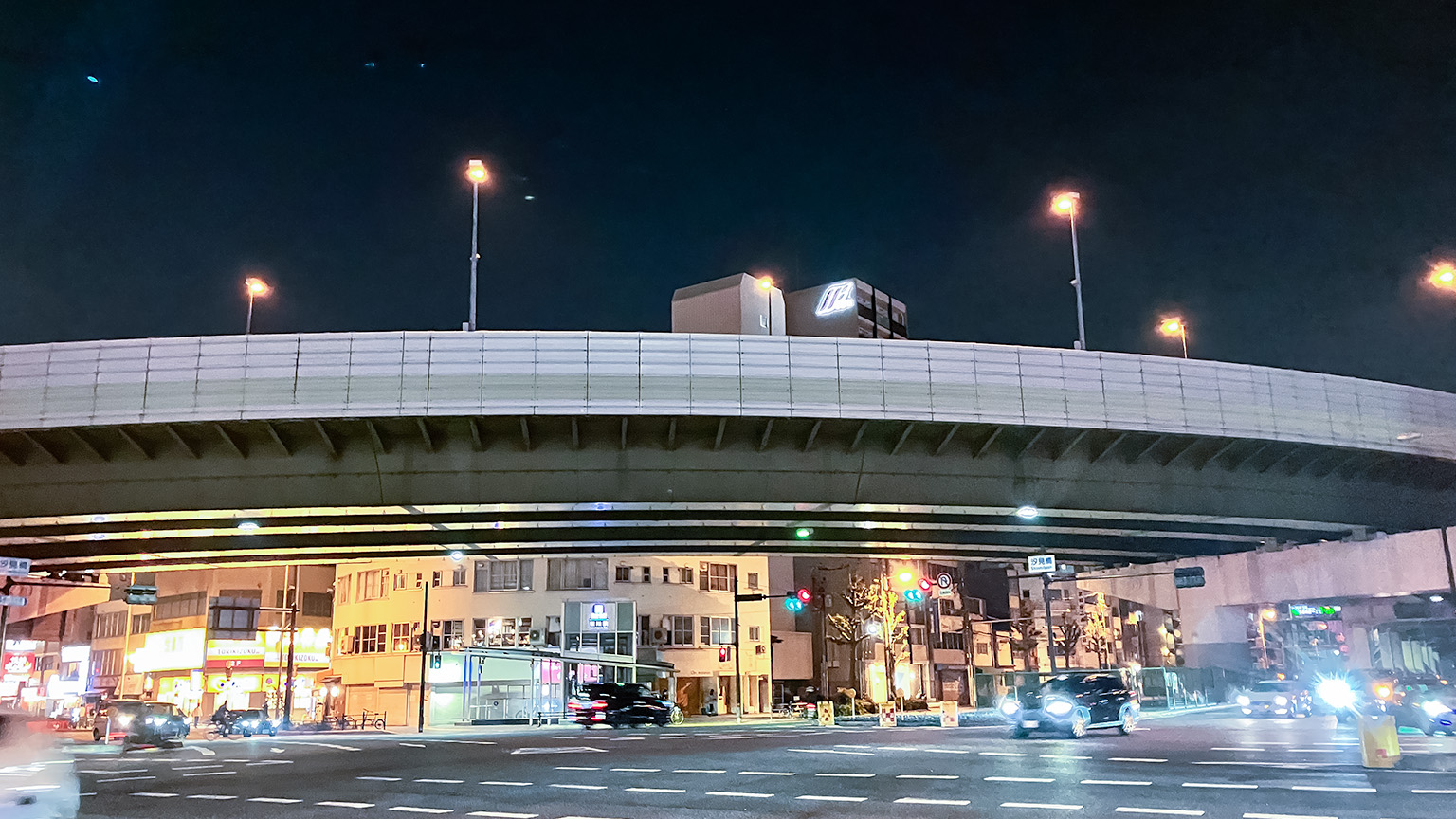 汐見橋交差点の写真