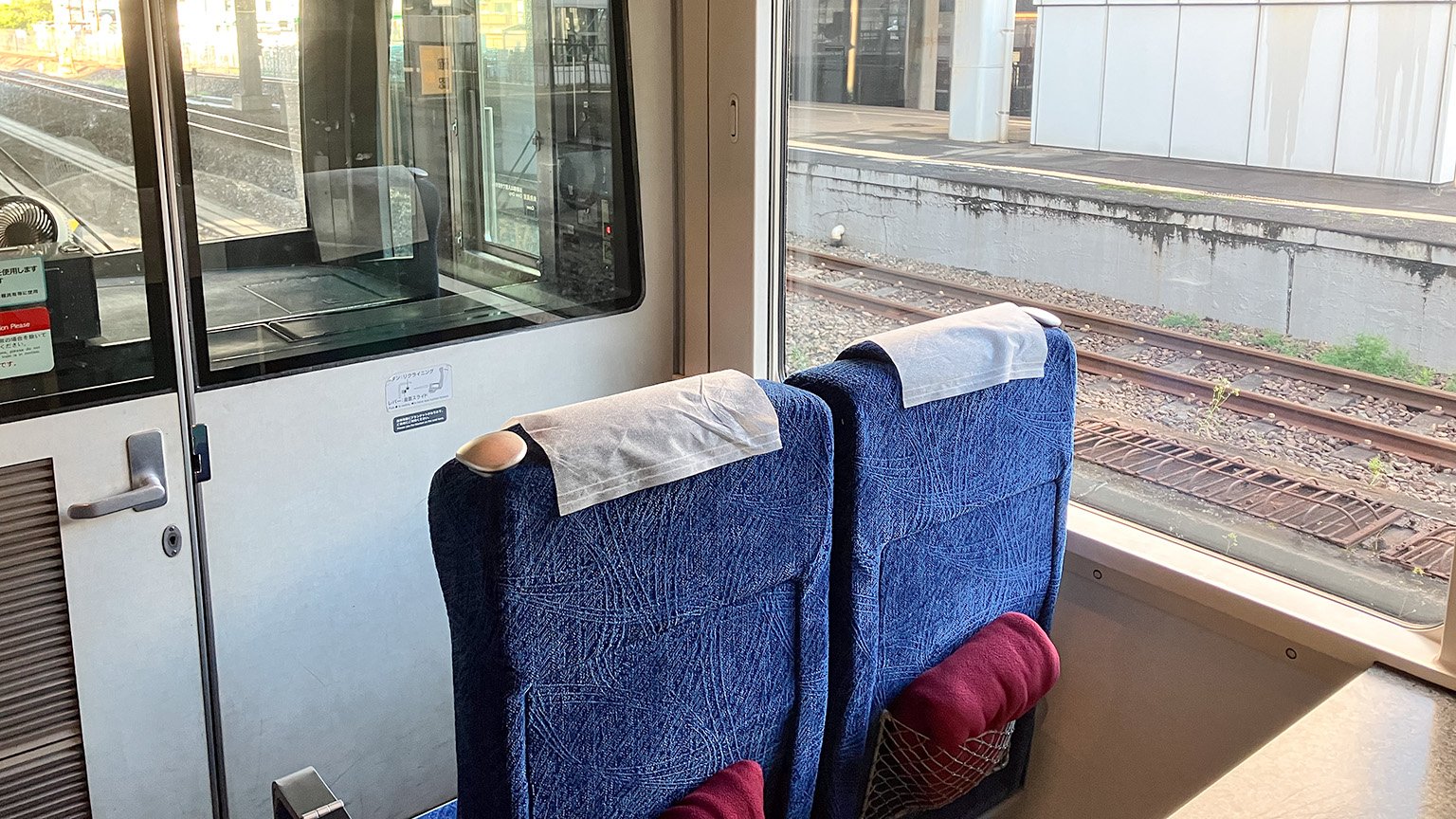 快速マリンライナーのパノラマシートの写真