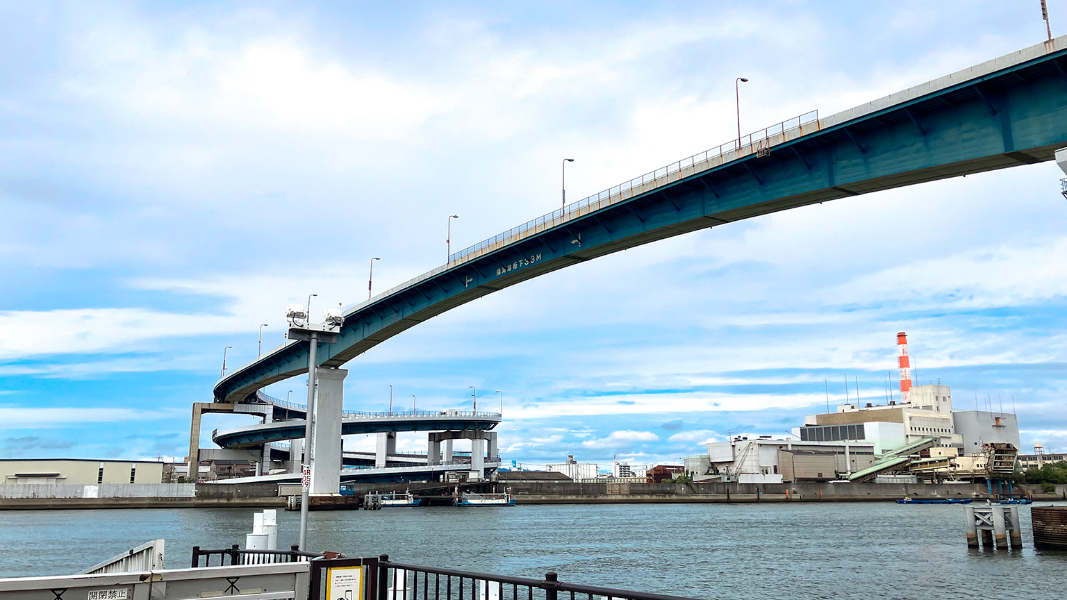 千本松大橋の写真