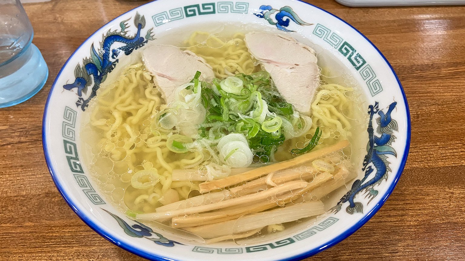 らーめん青い鳥の塩ラーメンの写真