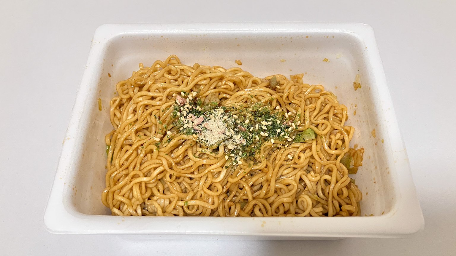 ペヤングソースやきそばの写真