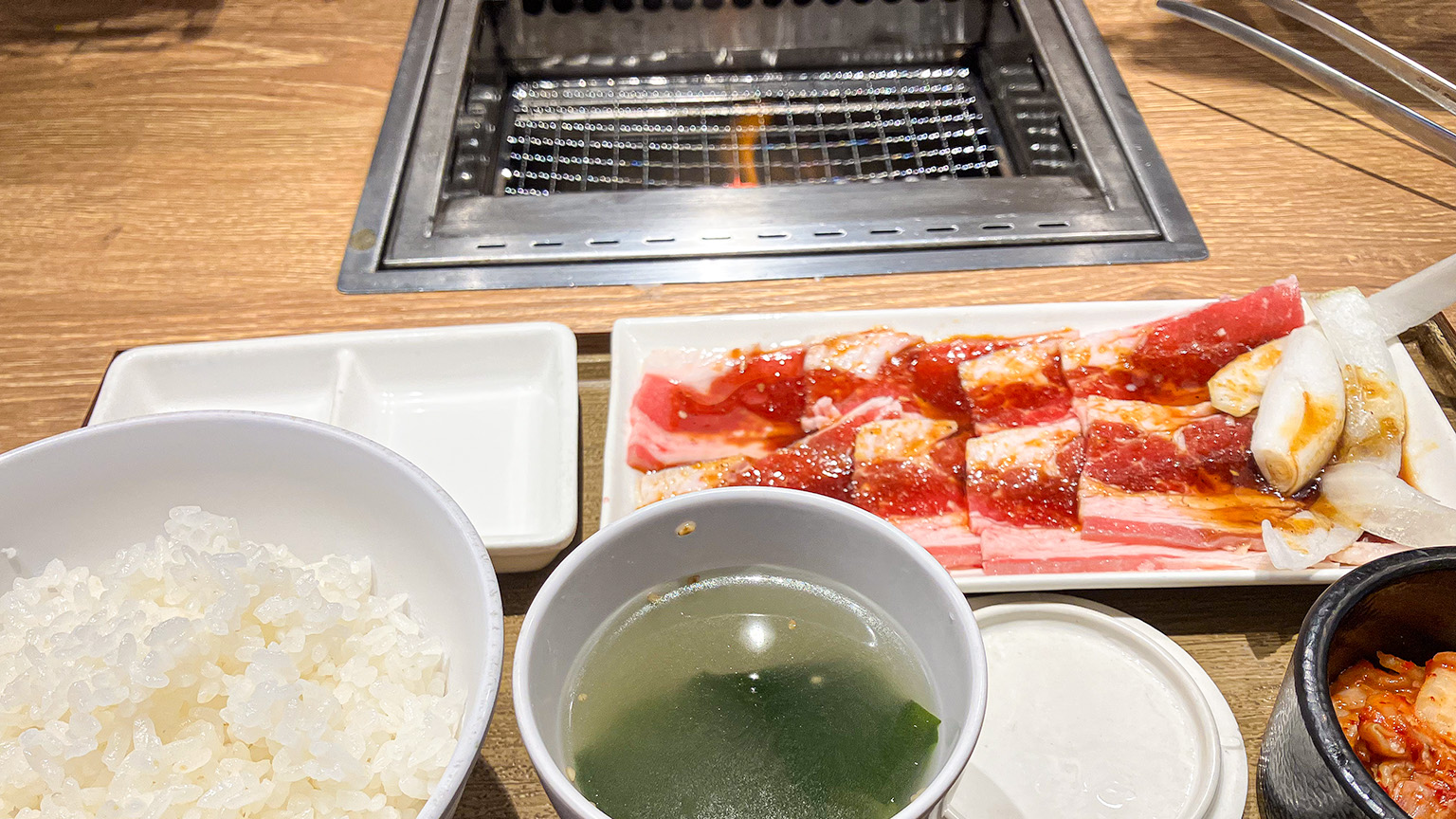 焼肉ライクのバラカルビセットの写真