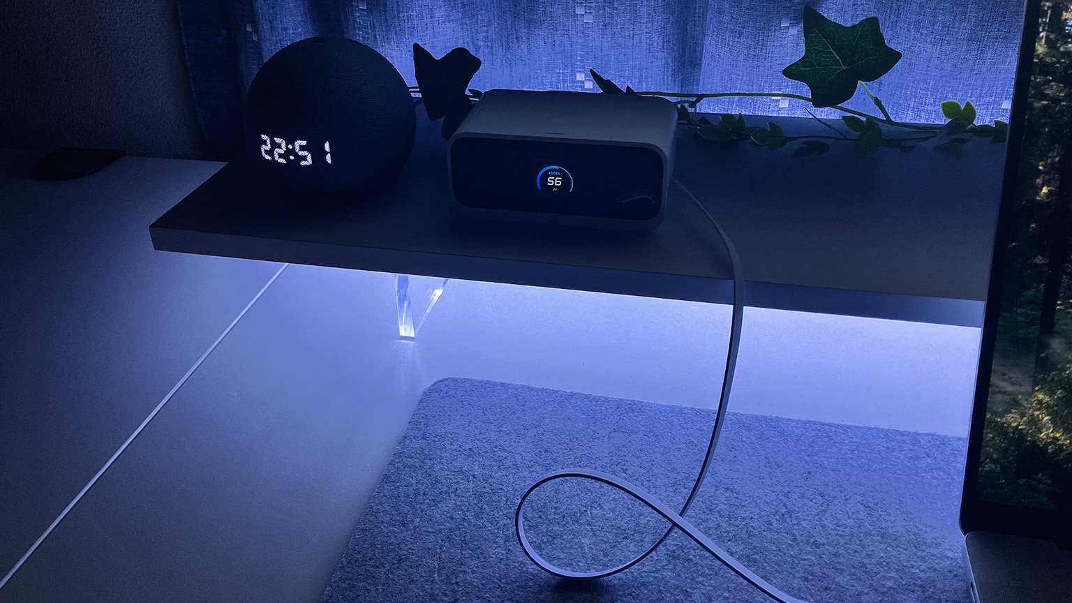 Anker Nano Charging Station（7-in-1, 100W, 巻取り式 USB-C ケーブル）の写真