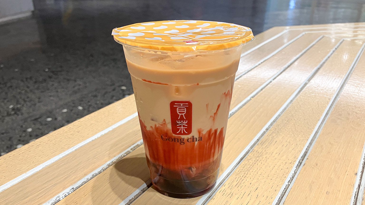 ゴンチャの「りんごとクランベリーミルクティー」の写真