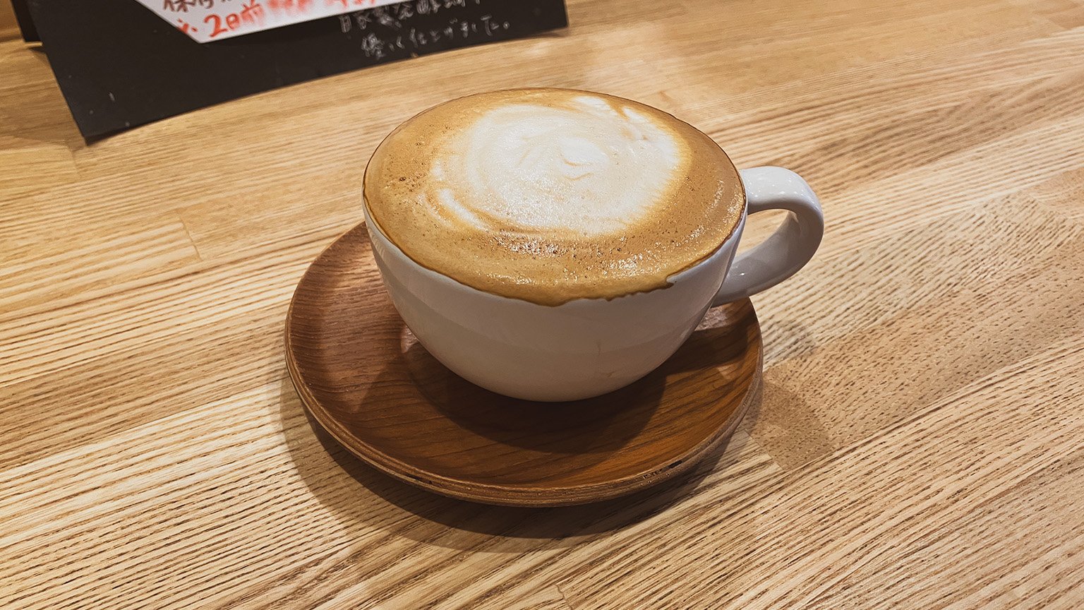 YOSUGAのカフェラテの写真