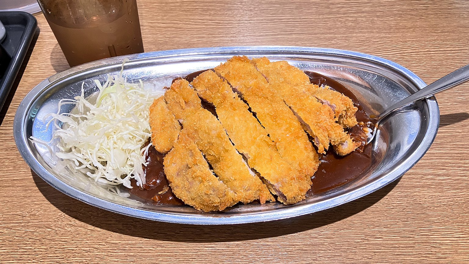 カレーの市民アルバ小松駅店のジャンボカツカレーの写真