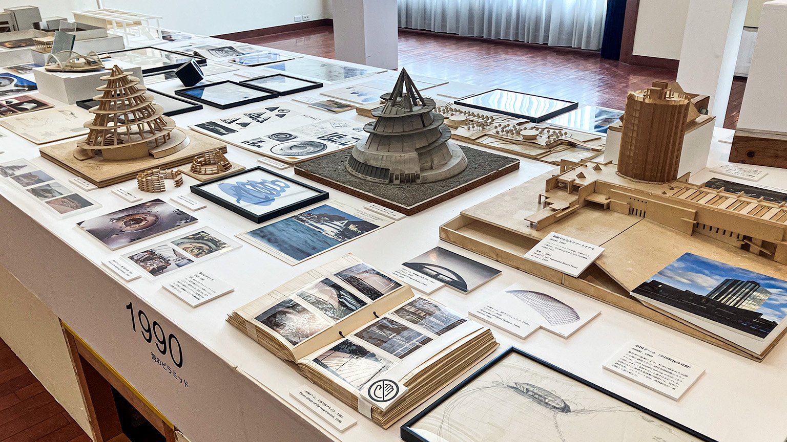 熊本市現代美術館の展示の写真