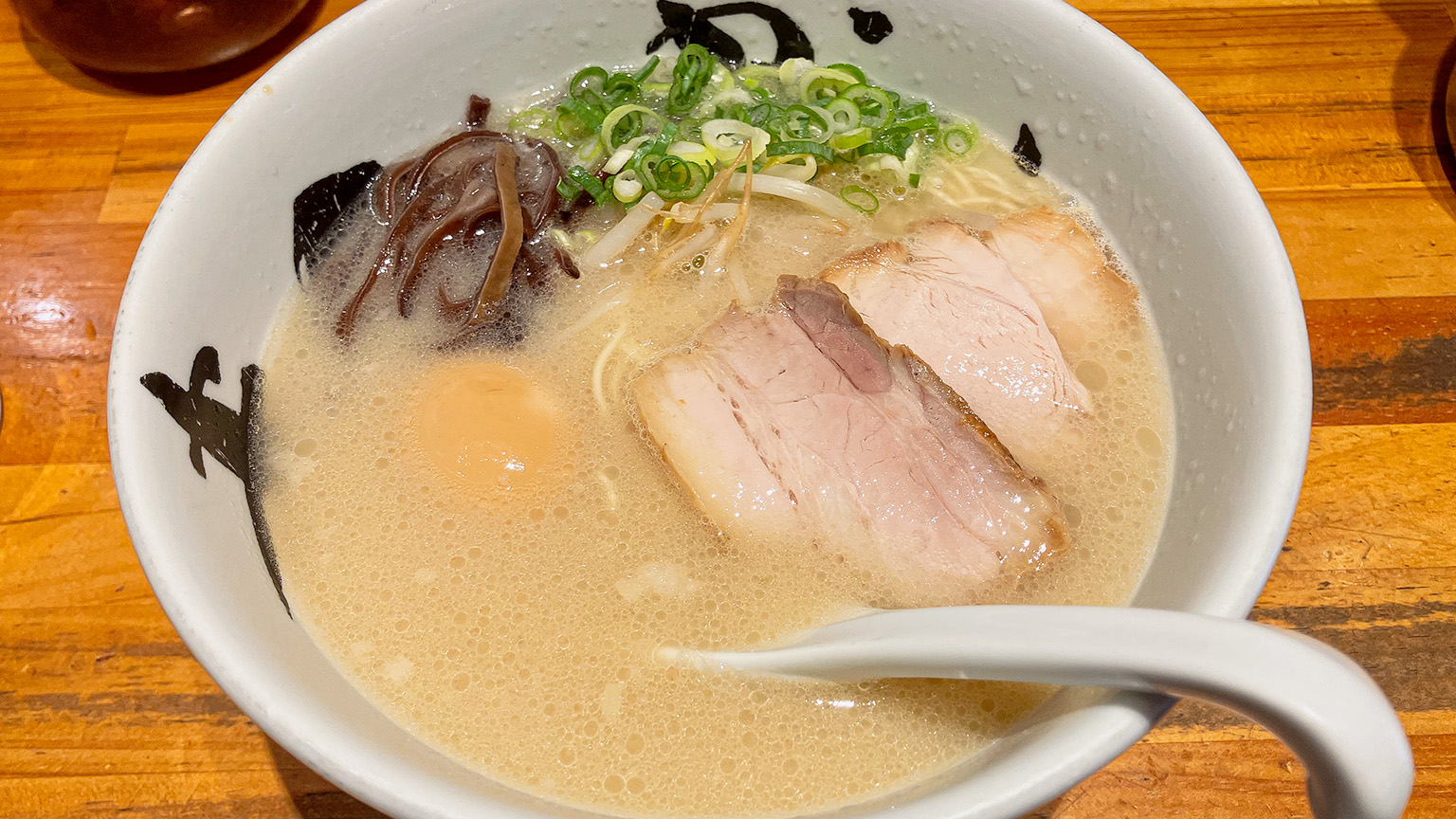 まんかい天満橋店さんのラーメンの写真